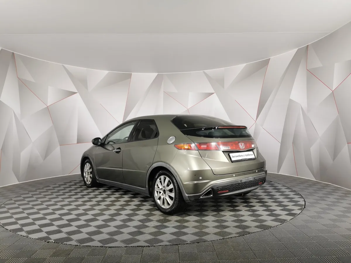 Honda Civic 1.8 I-SHIFT (140 л.с.) Серый в АВИЛОН. Слайд №4