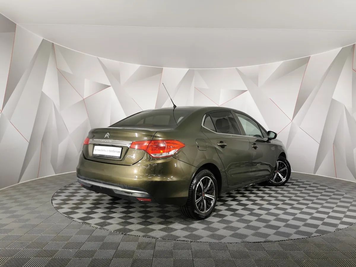 Citroen C4 1.6 VTi MT (116 л.с.) Коричневый в АВИЛОН. Слайд №2