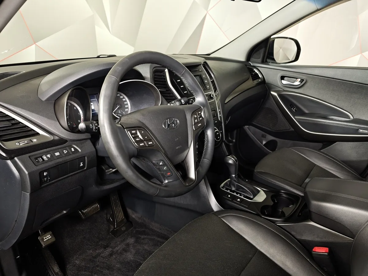 Hyundai Santa Fe 2.4 AT 4WD (175 л.с.) Comfort Коричневый в АВИЛОН. Слайд №19