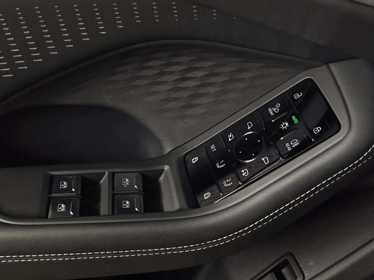 Audi A6 2.0 TFSI tiptronic quattro (272 л.с.) Черный в АВИЛОН. Слайд №21