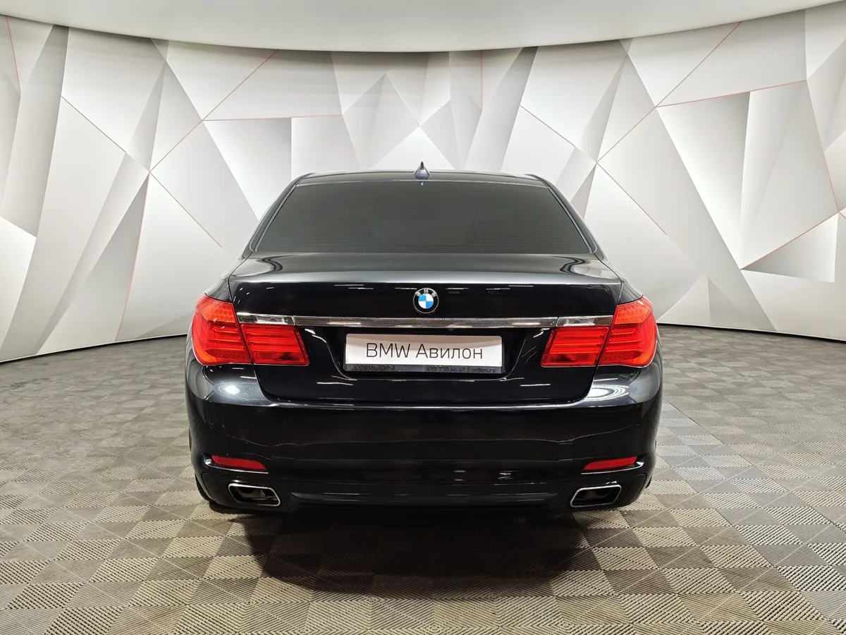 BMW 7 серия 750Li xDrive AT (407 л.с.) Черный в АВИЛОН. Слайд №4