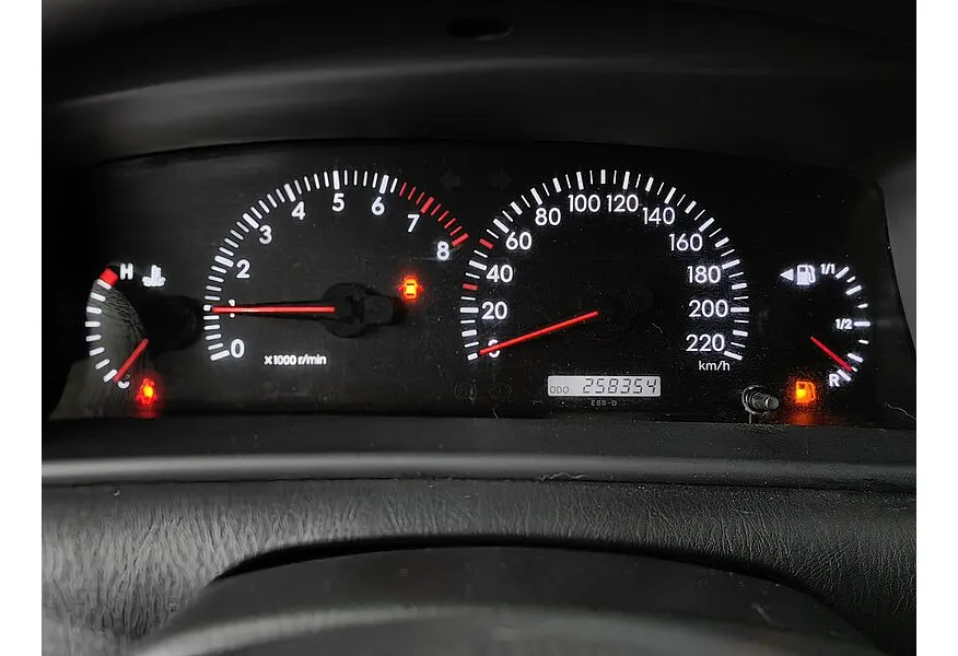 АВИЛОН - Toyota Corolla 1.4 MT (97 л.с.) Серебристый - slide 16