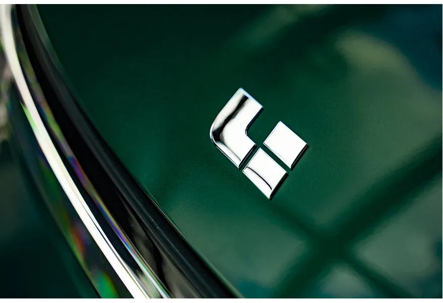 Li Auto L9 1.5 AT 4WD (449 л.с.) Ultra Черный в АВИЛОН. Слайд №11