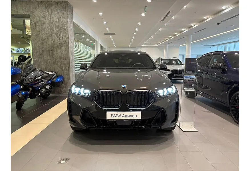 LIVE. Слайд №2