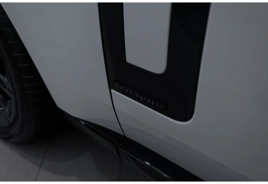 Land Rover Range Rover 3.0 D350 LWB AT AWD (350 л.с.) Autobiography Белый в АВИЛОН. Слайд №17