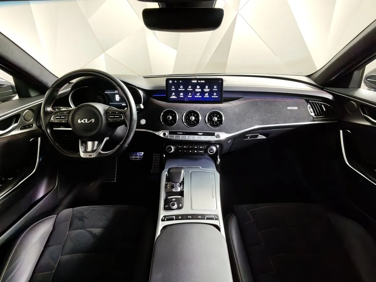 Kia Stinger 2.0 AT AWD (247 л.с.) GT Line Синий в АВИЛОН. Слайд №14