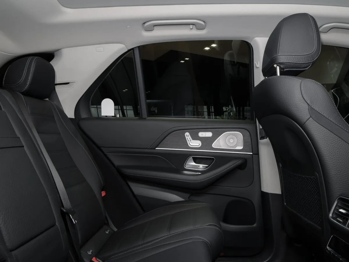 Mercedes-Benz GLE 450 4MATIC 9G-TRONIC (367 л.с.) Черный в АВИЛОН. Слайд №14