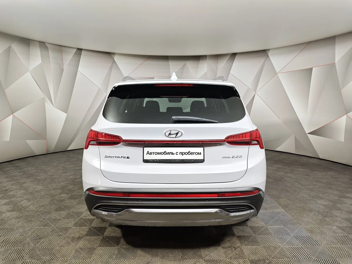 Hyundai Santa Fe 2.2 CRDi AWD 8AT (200 л.с.) Prestige Белый в АВИЛОН. Слайд №8