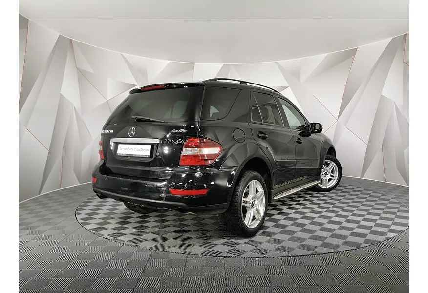 Mercedes-Benz M-Класс ML 320 CDI 7G-Tronic (224 л.с.) Черный в АВИЛОН. Слайд №2