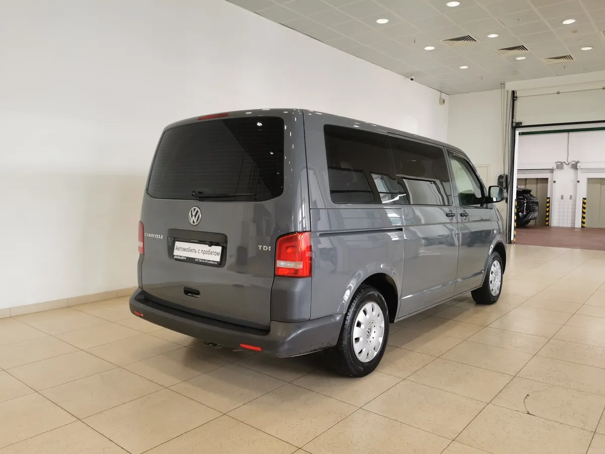 Volkswagen Caravelle 2.0 BiTDI DSG L1 (180 л.с.) Comfortline Серый в АВИЛОН. Слайд №2