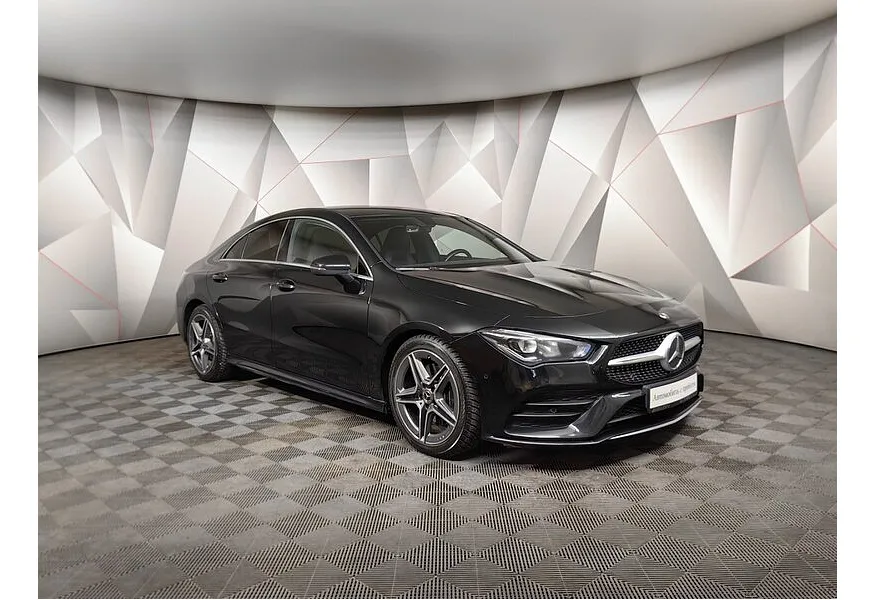 Mercedes-Benz CLA 200 7G-DCT (150 л.с.) Sport Черный в АВИЛОН. Слайд №3
