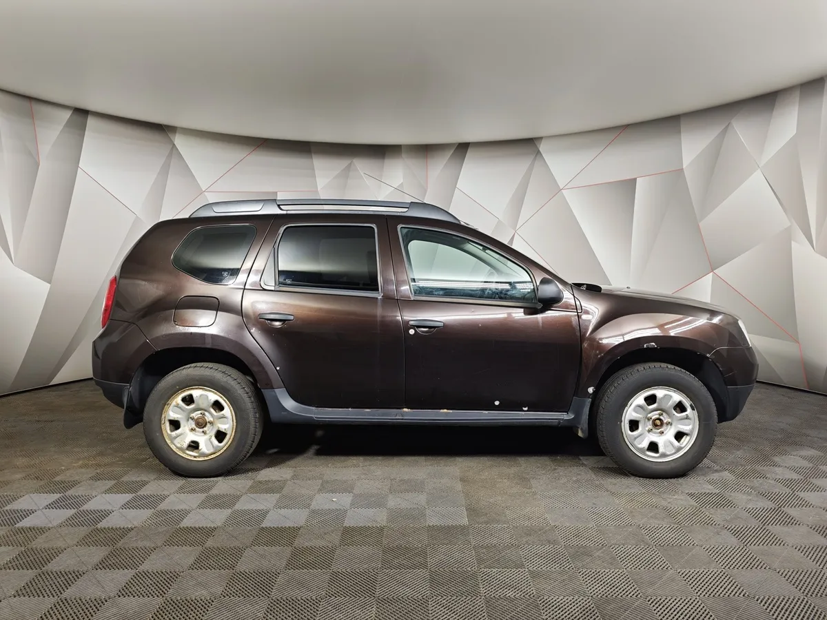 Renault Duster 1.6 MT 4WD (102 л.с.) Коричневый в АВИЛОН. Слайд №6