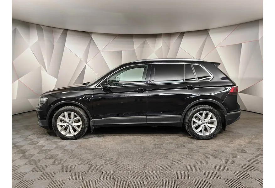 Volkswagen Tiguan 2.0 TDI 4Motion DSG (150 л.с.) Highline Черный в АВИЛОН. Слайд №5