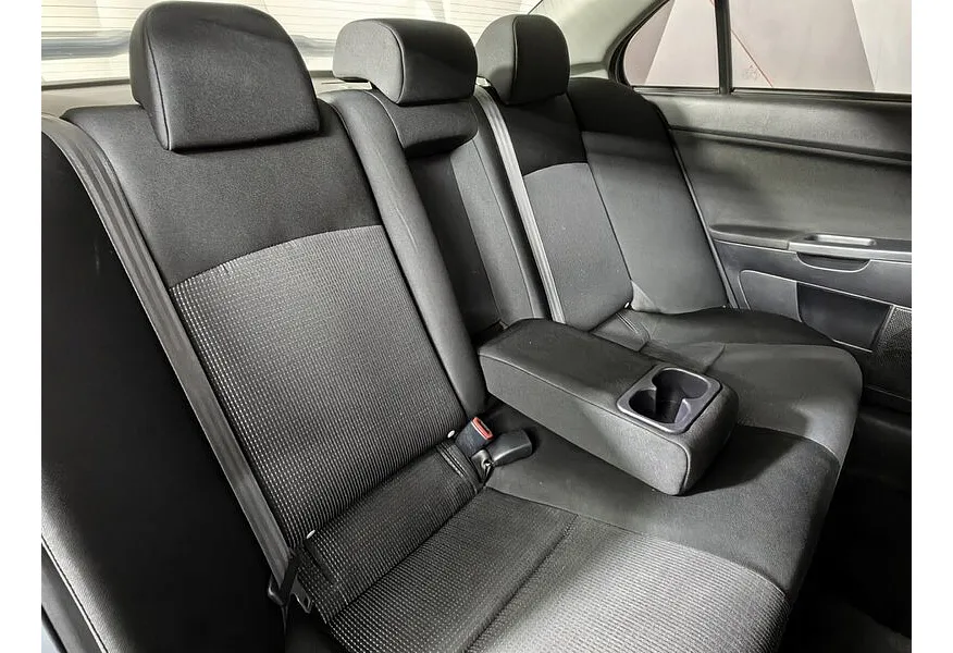 Mitsubishi Lancer 1.6 AT (117 л.с.) Зеленый в АВИЛОН. Слайд №15