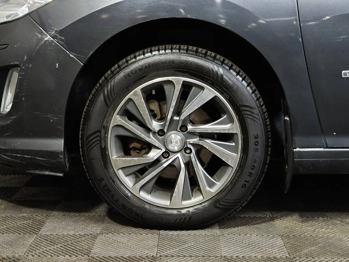 Peugeot 408 1.6 VTi AT (120 л.с.) Серый в АВИЛОН. Слайд №9