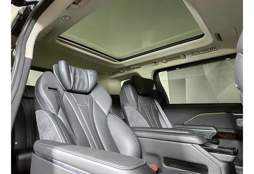 Hongqi HQ9 2.0 AT (245 л.с.) Deluxe Фиолетовый в АВИЛОН. Слайд №23