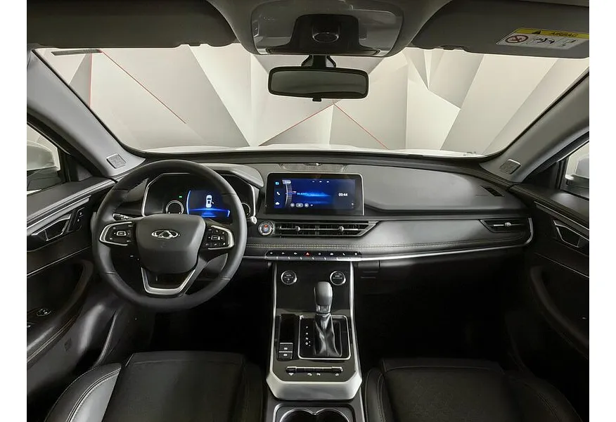 Chery Tiggo 8 2.0T CVT (170 л.с.) Prestige Белый в АВИЛОН. Слайд №10