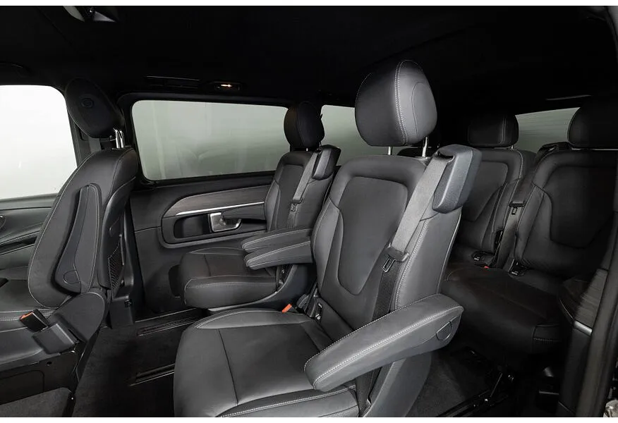 Mercedes-Benz V-Класс V 300 d L3 4MATIC 9G-TRONIC (237 л.с.) Exclusive Черный в АВИЛОН. Слайд №11
