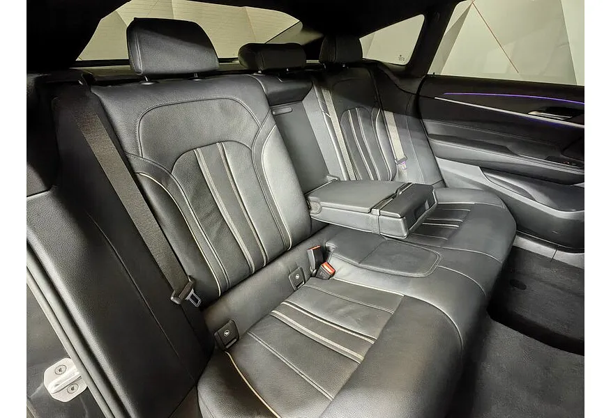 BMW 6 серия 620d xDrive Steptronic (190 л.с.) M Sport Plus Серый в АВИЛОН. Слайд №14