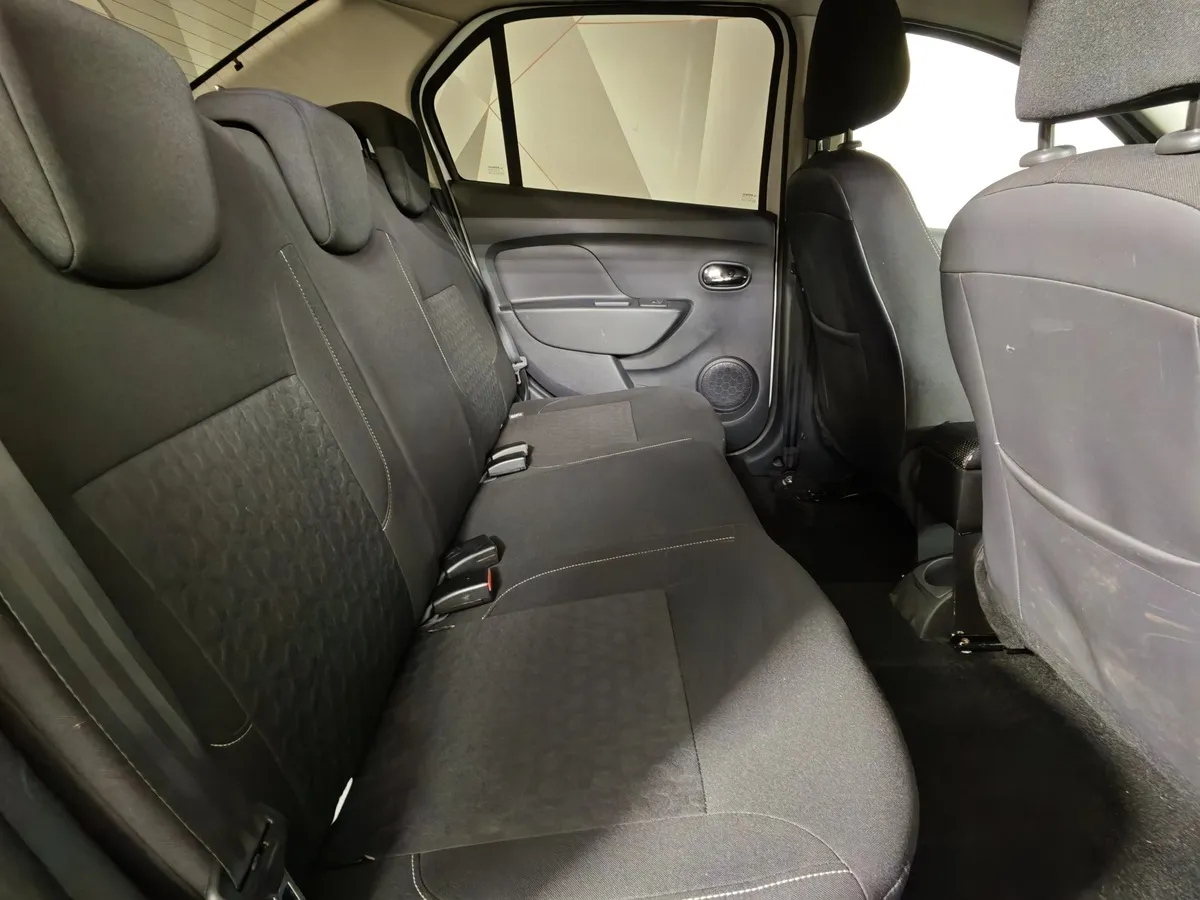 Renault Logan 1.6 MT (87 л.с.) Белый в АВИЛОН. Слайд №15