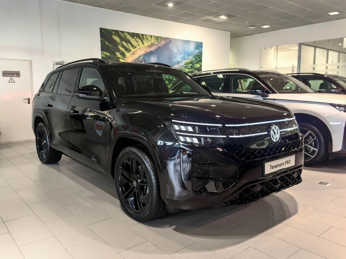 АВИЛОН - Volkswagen Teramont PRO 2.0 TSI 7DSG 4Motion (272 л.с.) R-Line Черный - slide 10216125