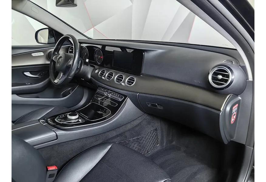 Mercedes-Benz E-Класс E 200 9G-TRONIC (184 л.с.) Business Черный в АВИЛОН. Слайд №11