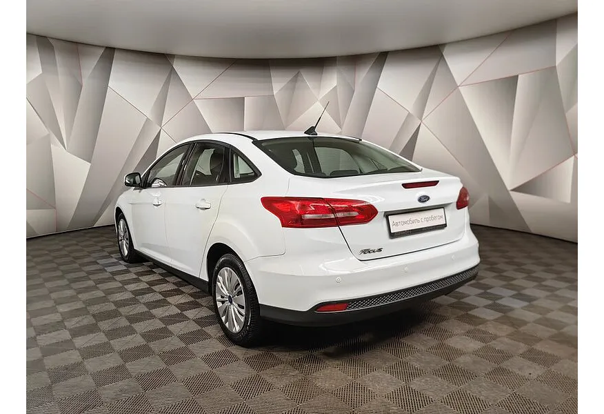 Ford Focus 1.6 Ti-VCT PowerShift (105 л.с.) SYNC Edition Белый в АВИЛОН. Слайд №4