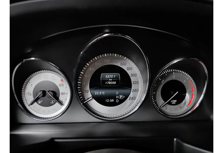 Mercedes-Benz GLK GLK 220 CDI 7G-Tronic Plus 4Matic (170 л.с.) Черный в АВИЛОН. Слайд №17