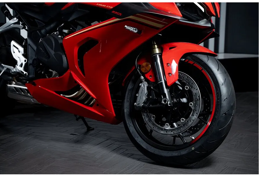 АВИЛОН - QJMOTOR SRK 800 RR 800 см³ (95 л.с.) 800 Красный - slide 9555799