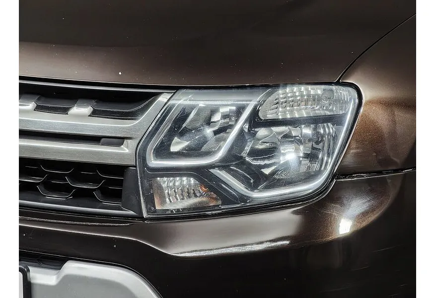 Renault Duster 2.0 MT 4x4 (143 л.с.) Коричневый в АВИЛОН. Слайд №10