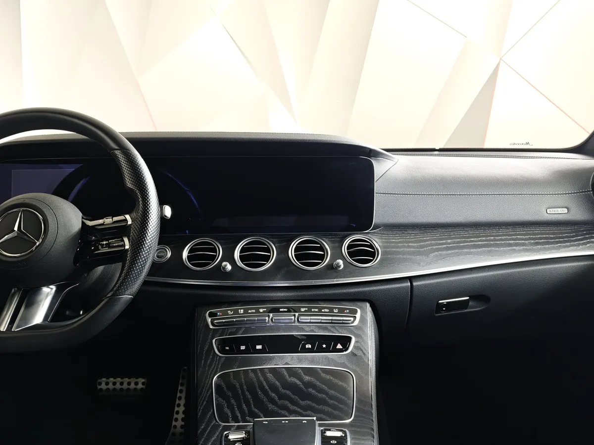 Mercedes-Benz E-Класс E 200 4MATIC 9G-TRONIC (184 л.с.) Sport Серый в АВИЛОН. Слайд №15