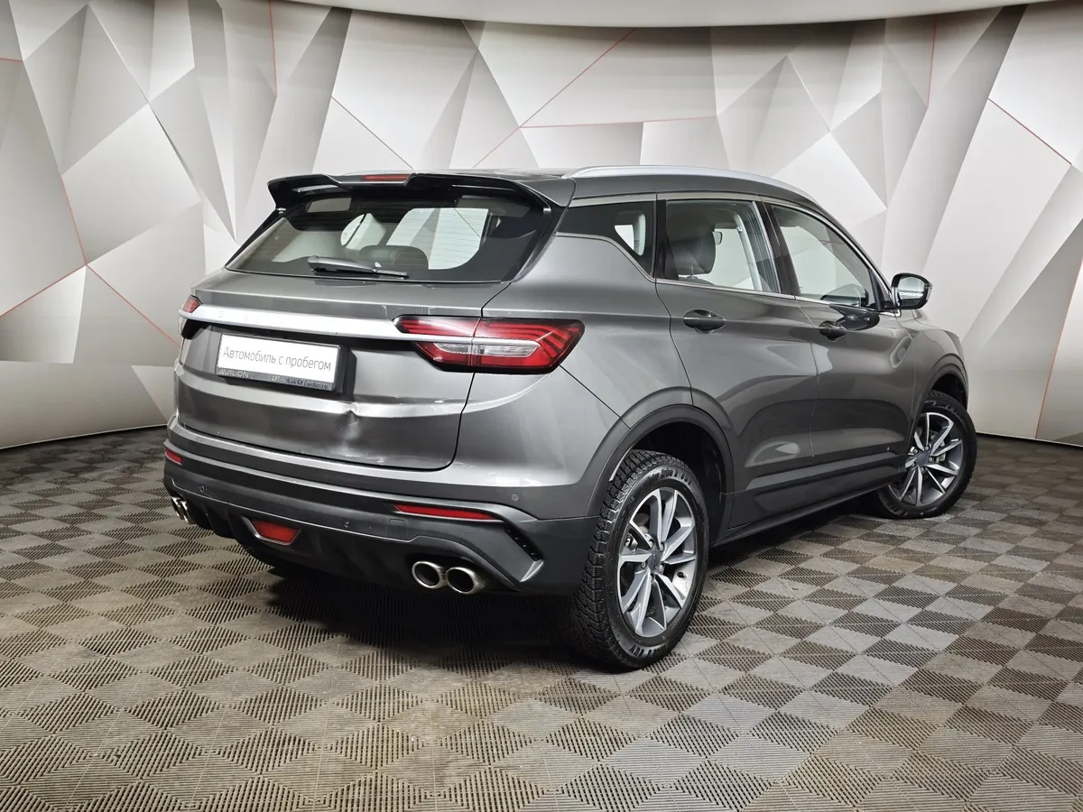Geely Coolray 1.5T 7DCT 2WD (150 л.с.) Comfort Серый в АВИЛОН. Слайд №2