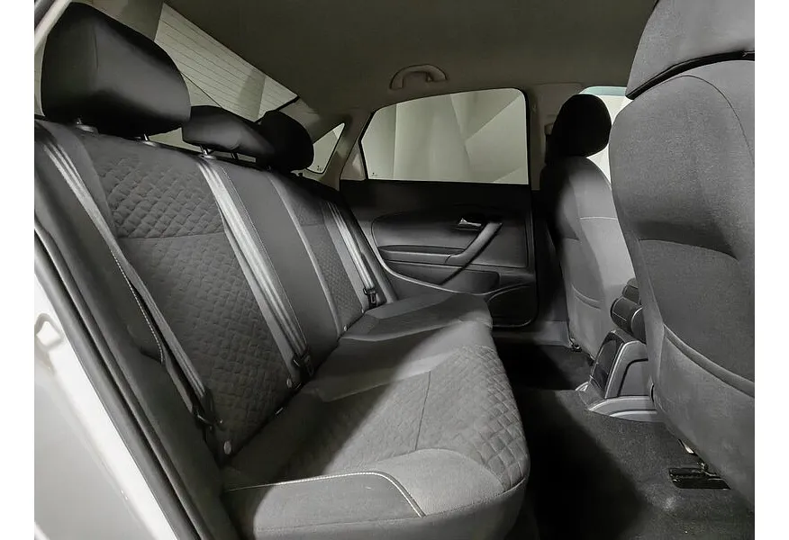 Volkswagen Polo 1.6 MT (105 л.с.) Trendline Белый в АВИЛОН. Слайд №16