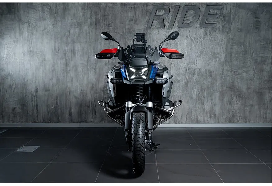 АВИЛОН - BMW Motorrad R 1300 GS Adventure R 1300 GS Adventure 1300 см³ (145) 1300 Синий - slide 3