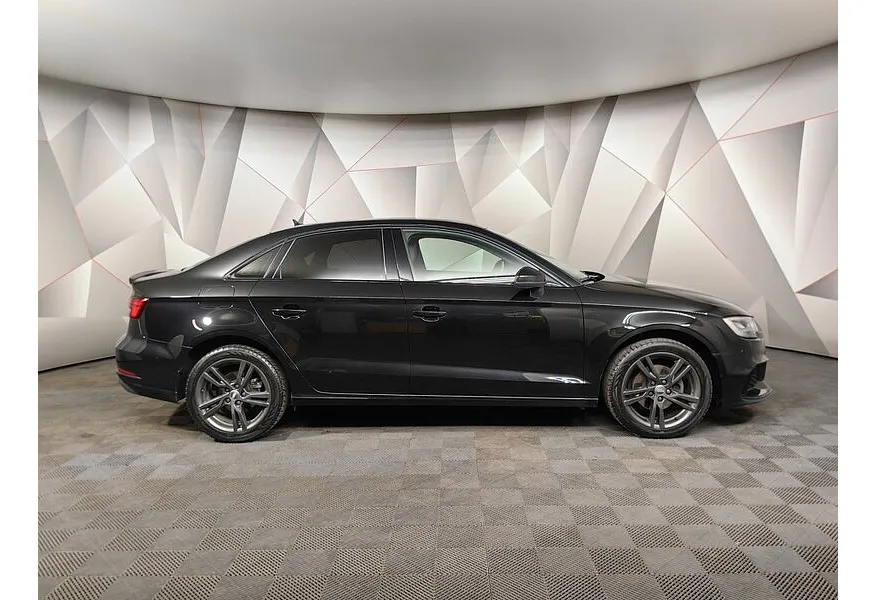 Audi A3 1.4 TFSI S-tronic (150 л.с.) Черный в АВИЛОН. Слайд №6