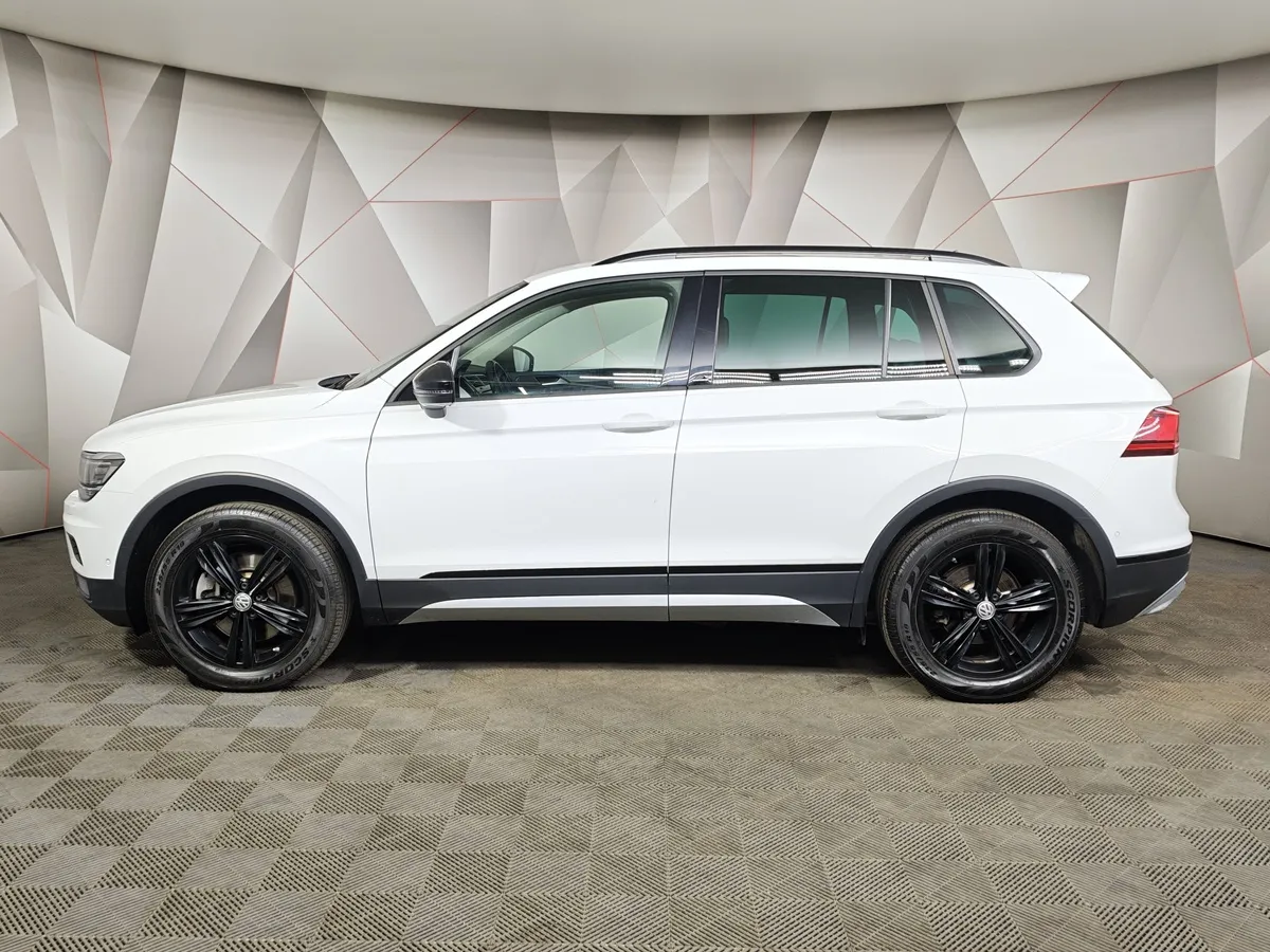 Volkswagen Tiguan 2.0 TSI 4Motion DSG (180 л.с.) OFFROAD Белый в АВИЛОН. Слайд №5