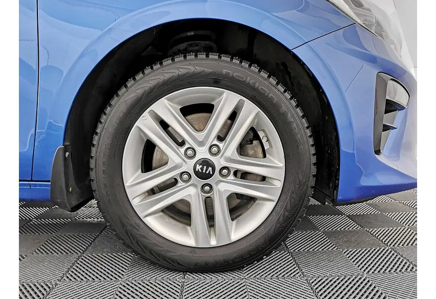 Kia Ceed 1.6 MPI AT (128 л.с.) Luxe Синий в АВИЛОН. Слайд №9