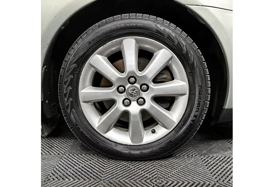 Toyota Avensis 2.0 AT (147 л.с.) Зеленый в АВИЛОН. Слайд №9