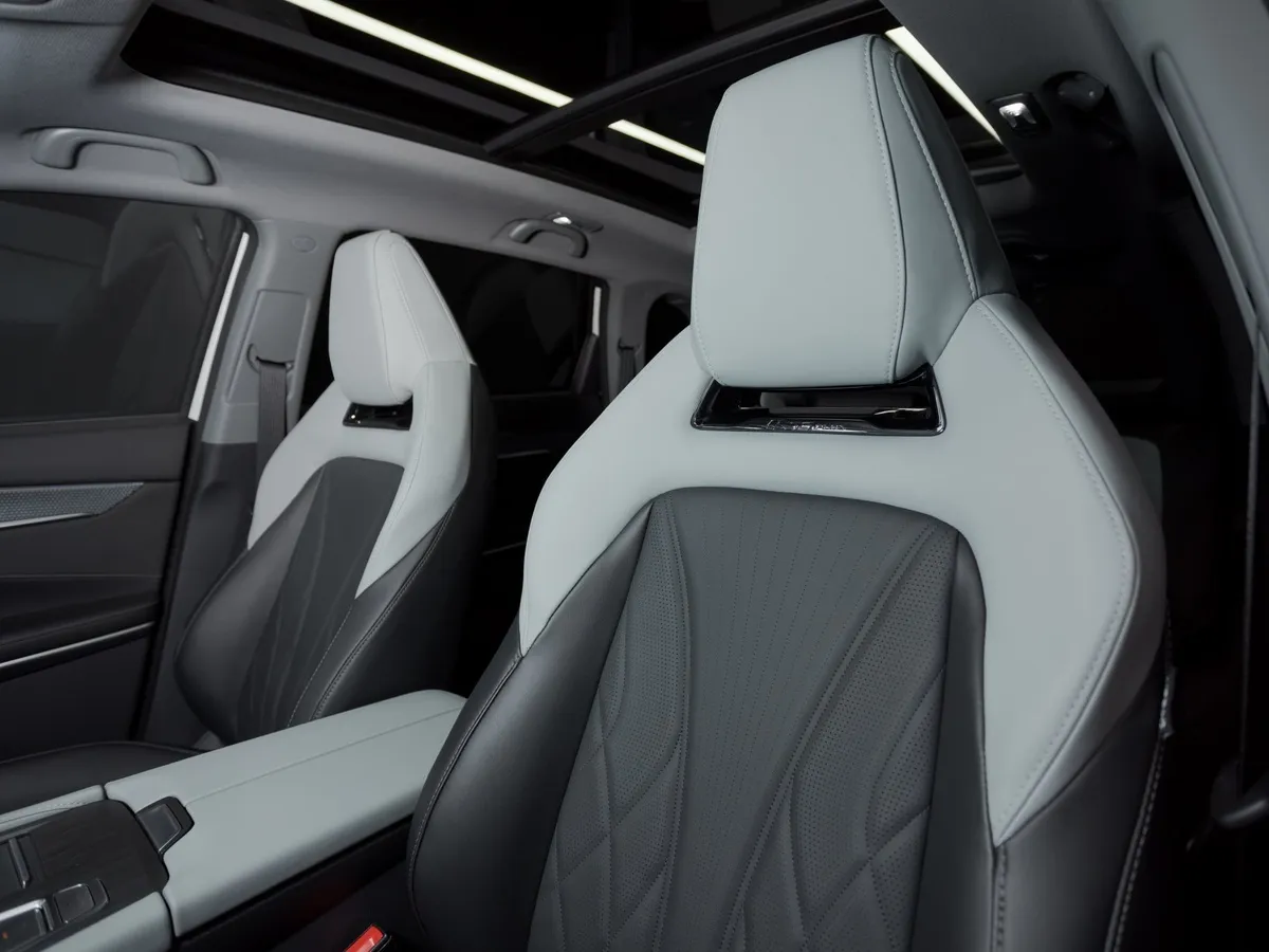Changan CS75PLUS 2.0 AT 2WD (235 л.с.) Tech+ Белый в АВИЛОН. Слайд №7