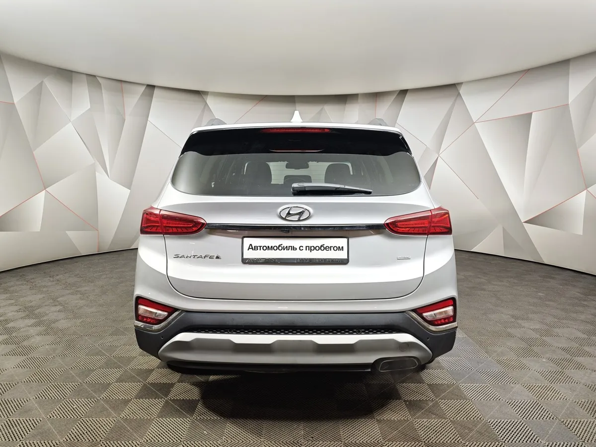 Hyundai Santa Fe 2.4 (188 л.с.) - 6AT Premier Серебристый в АВИЛОН. Слайд №8