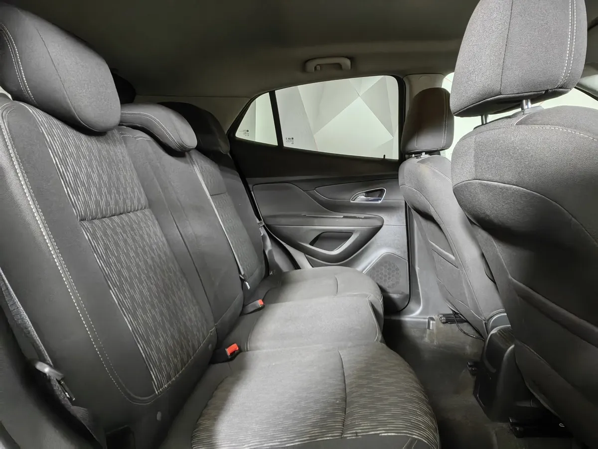 Opel Mokka 1.4 Turbo AT (140 л.с.) Белый в АВИЛОН. Слайд №16