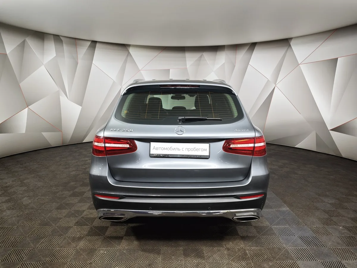 Mercedes-Benz GLC 250 9G-TRONIC 4MATIC (211 л.с.) Особая серия Серый в АВИЛОН. Слайд №8