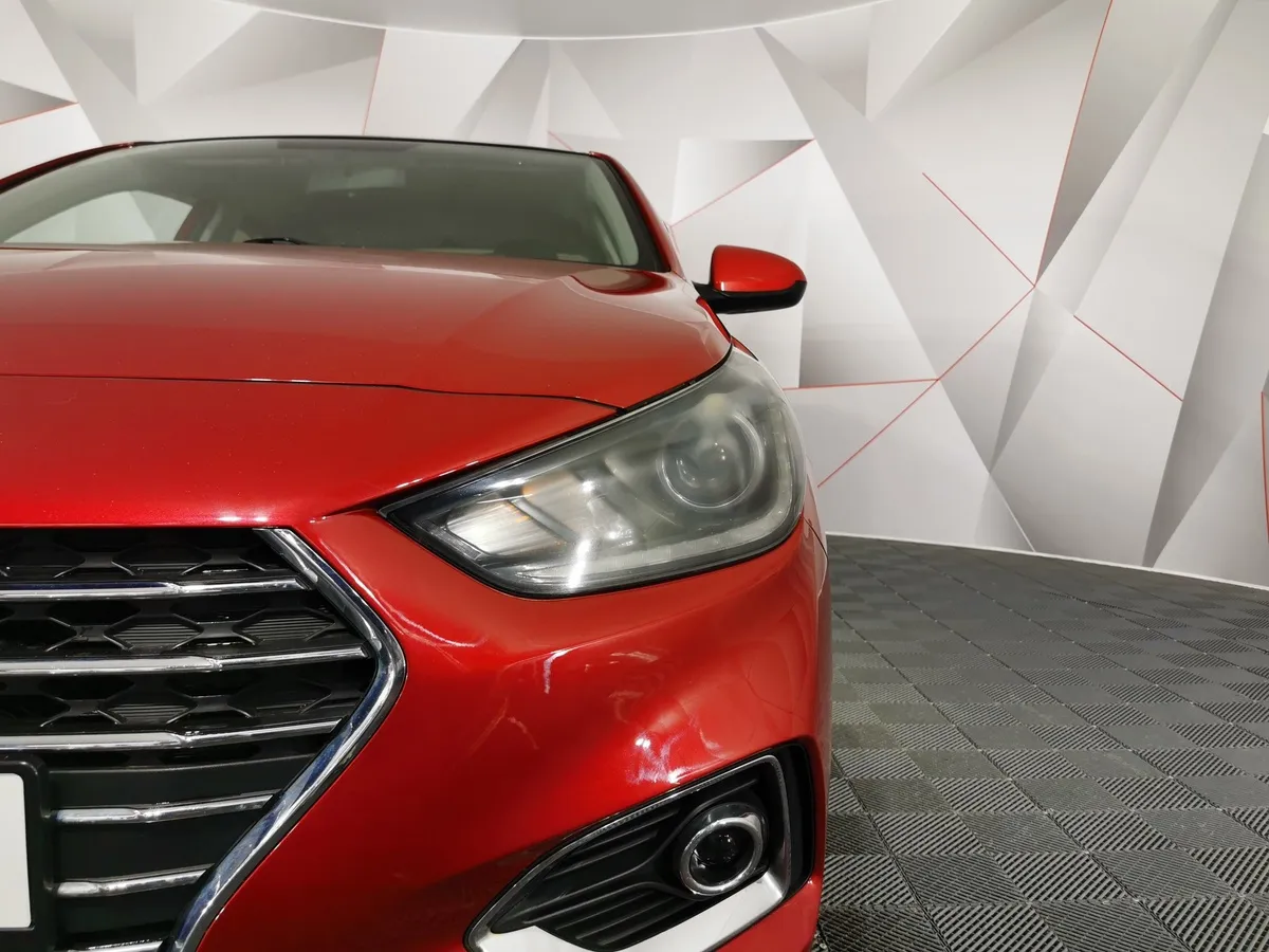 Hyundai Solaris 1.6 AT (123 л.с.) Elegance + Prestige Красный в АВИЛОН. Слайд №10
