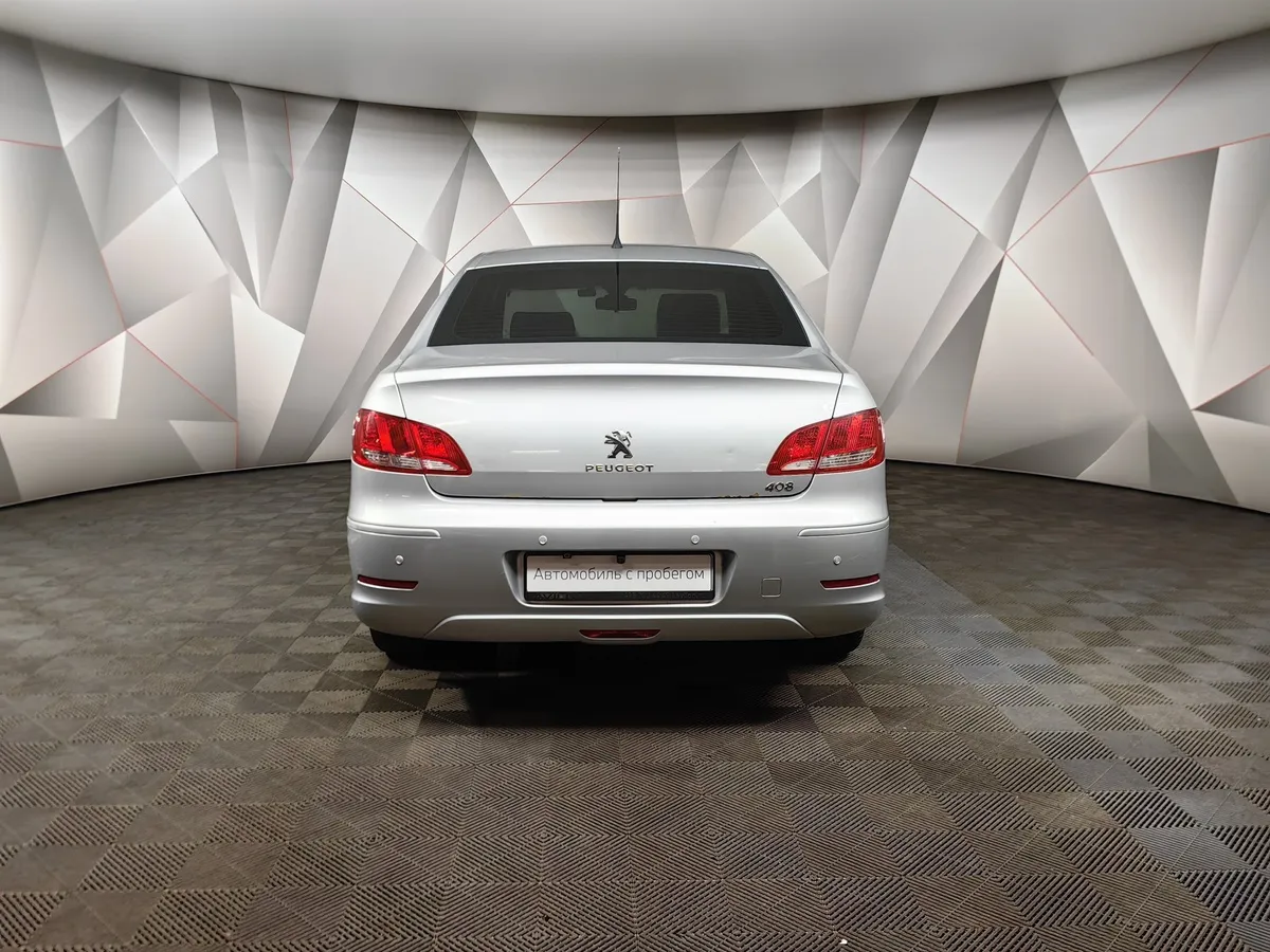 Peugeot 408 1.6 HDI MT (112 л.с.) Серебристый в АВИЛОН. Слайд №8