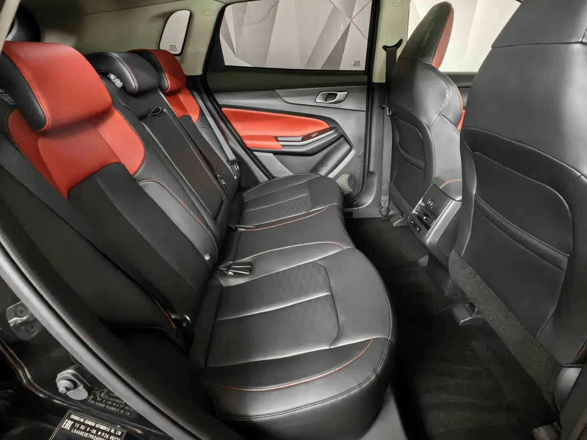 Changan CS55PLUS 1.5T 7DCT (180 л.с.) Tech Черный в АВИЛОН. Слайд №15