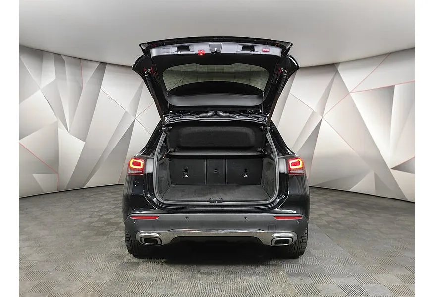 Mercedes-Benz GLA 200 7G-DCT (163 л.с.) Progressive Черный в АВИЛОН. Слайд №11