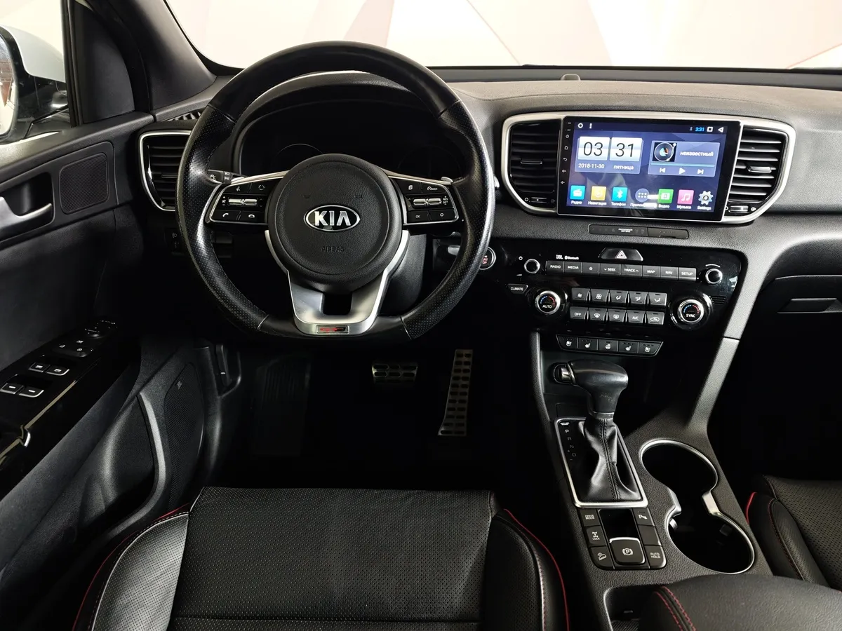 Kia Sportage 2.4 AT 4WD (184 л.с.) GT Line Белый в АВИЛОН. Слайд №20