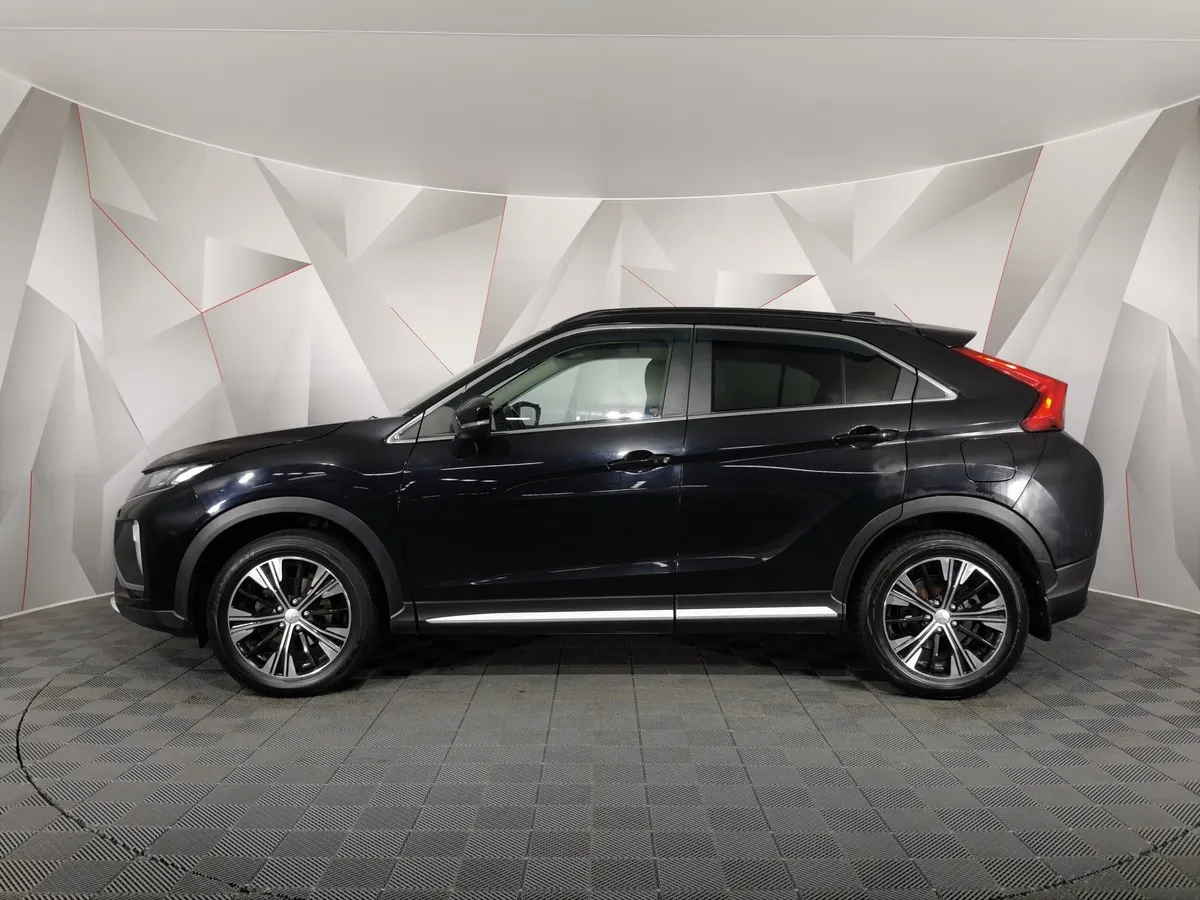 Mitsubishi Eclipse Cross 1.5 CVT (150 л.с.) Instyle Черный в АВИЛОН. Слайд №5