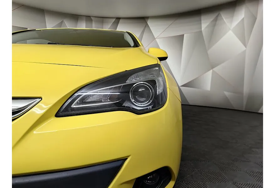 Opel Astra 1.6 Turbo AT (170 л.с.) Sport Желтый в АВИЛОН. Слайд №10 Opel Astra 1.6 Turbo AT (170 л.с.) Sport Желтый в АВИЛОН. Слайд №10