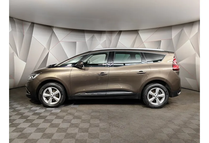 Renault Scenic 1.6 dCi AMT (160 л.с.) Коричневый в АВИЛОН. Слайд №5